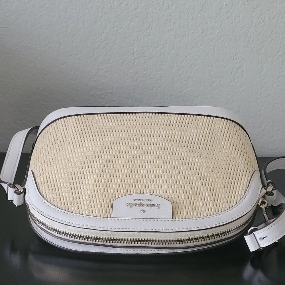 Sylvia Straw X-large Dome Crossbody - Picture 8 of 15